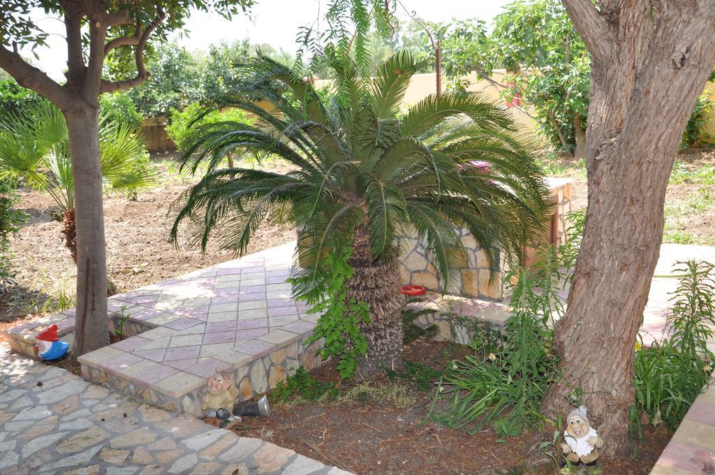Profumo Di Zagara Panzió Paceco Kültér fotó